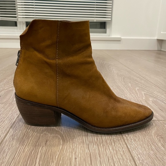 Lucky Brand ankle booties size 8.5 - Picture 1 of 8